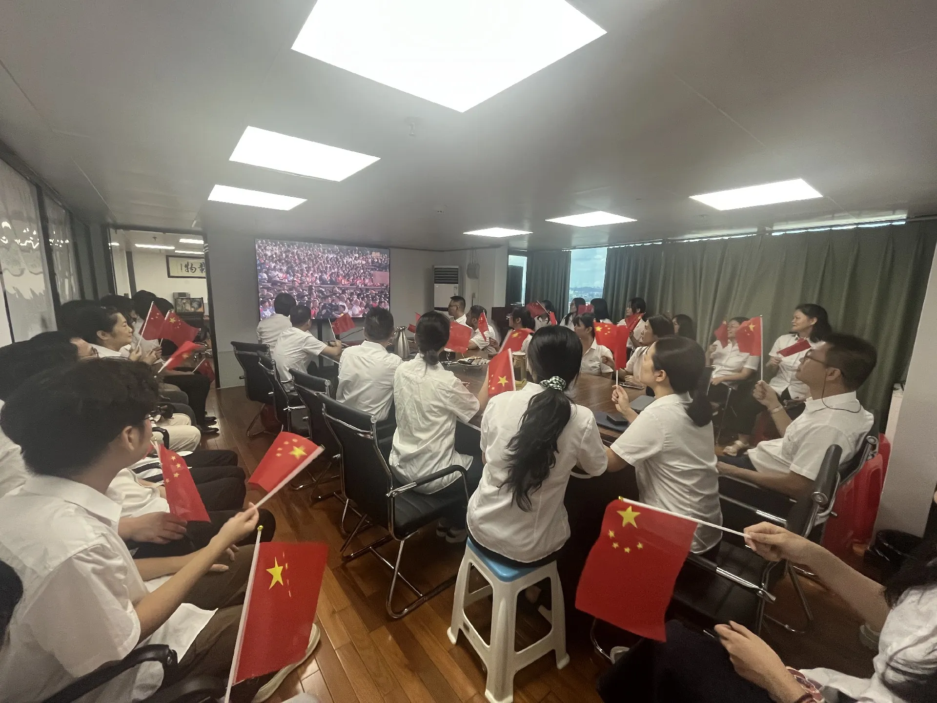 隆重纪念中国人民抗日战争暨世界反法西斯战争胜利80周年! 隆重纪念中国人民抗日战争暨世界反法西斯战争胜利80周年!