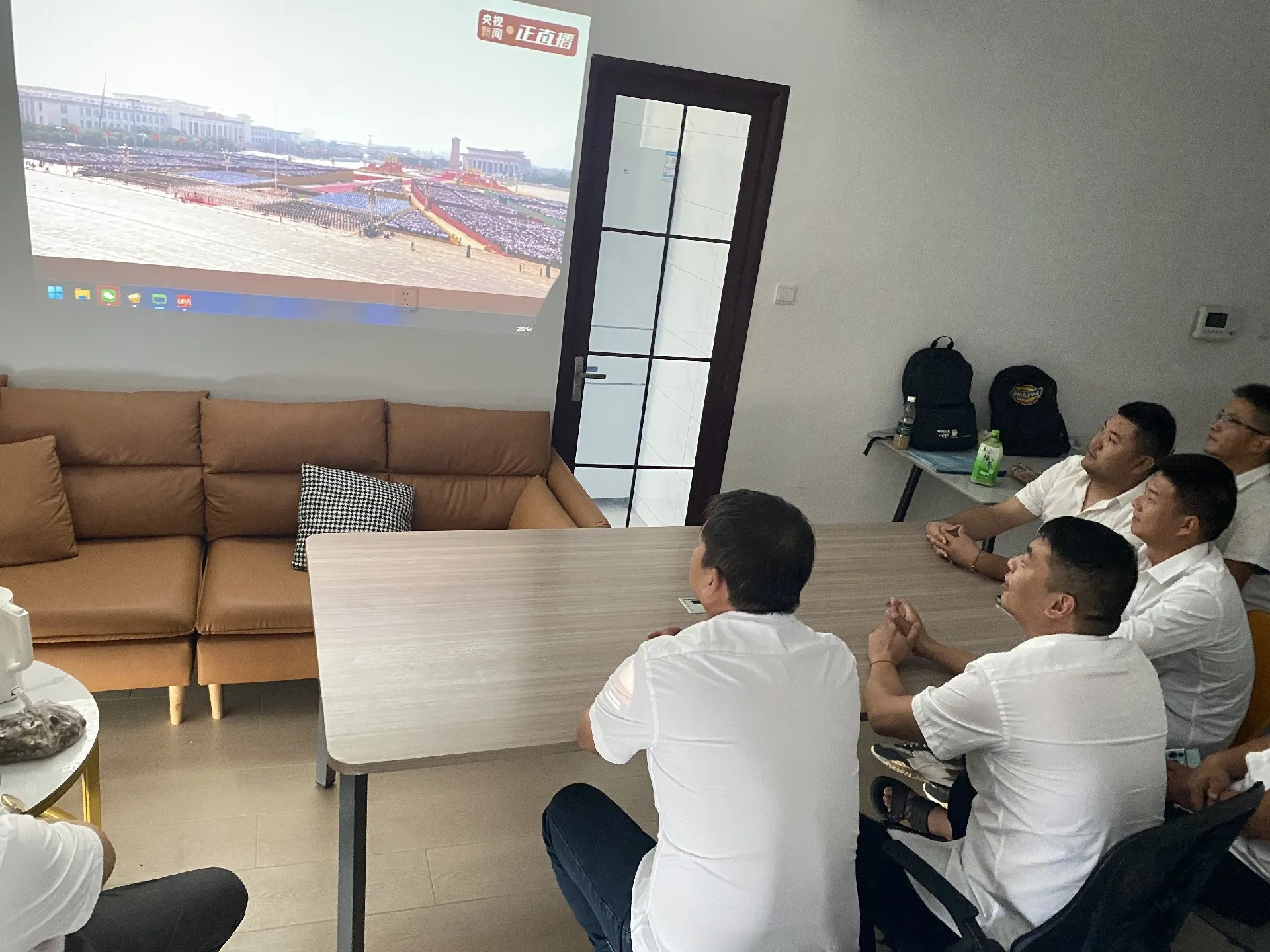 隆重纪念中国人民抗日战争暨世界反法西斯战争胜利80周年! 隆重纪念中国人民抗日战争暨世界反法西斯战争胜利80周年!