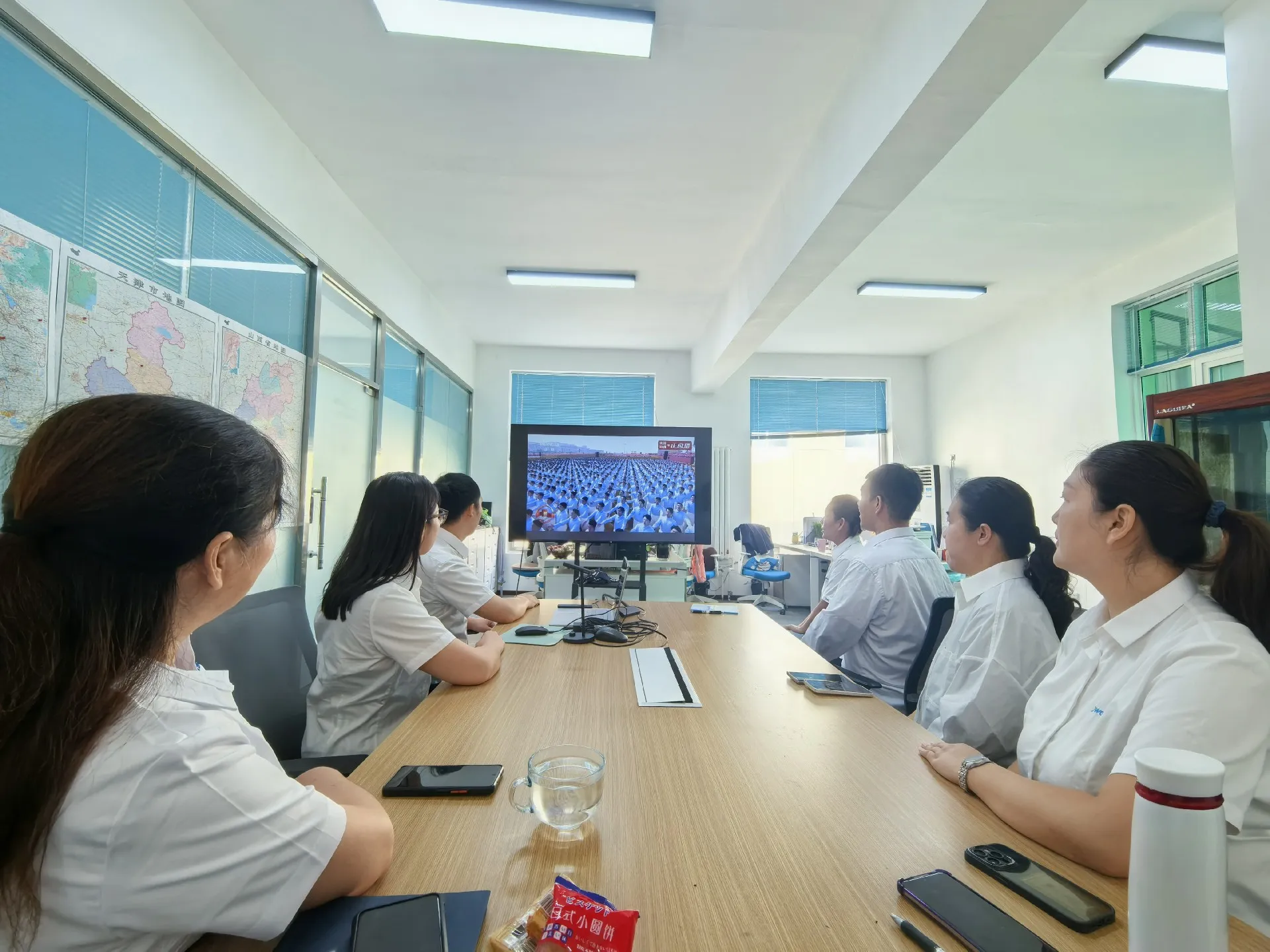 隆重纪念中国人民抗日战争暨世界反法西斯战争胜利80周年! 隆重纪念中国人民抗日战争暨世界反法西斯战争胜利80周年!