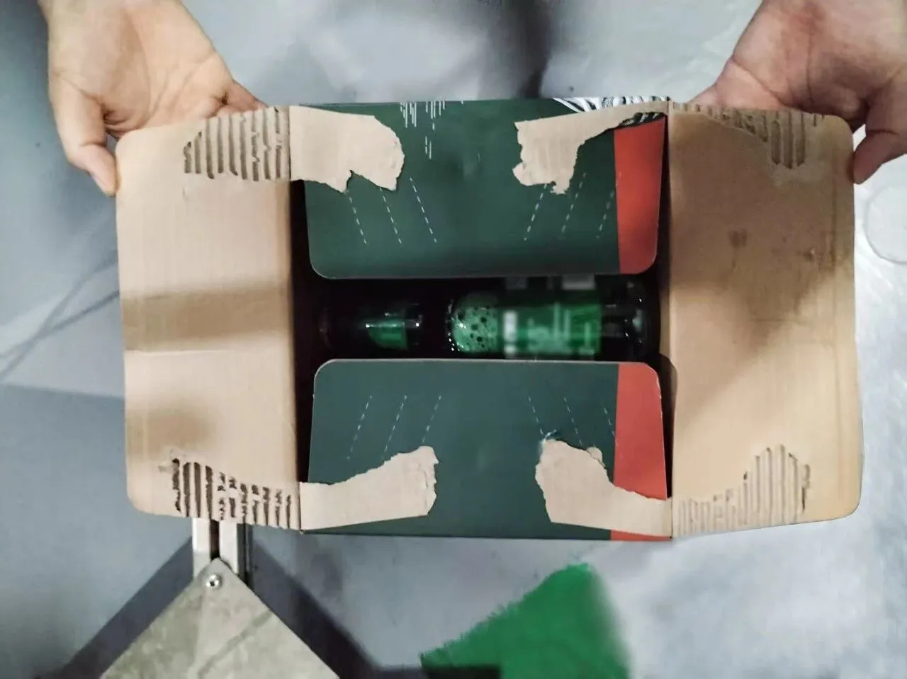 爱特科聚烯烃覆膜纸箱热熔胶 | 解决粘合痛点,守护包装品质 爱特科聚烯烃覆膜纸箱热熔胶 | 解决粘合痛点,守护包装品质